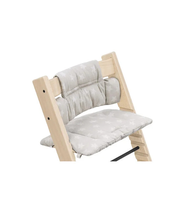 Install Stokke Tripp Trapp cushion with the harness on 